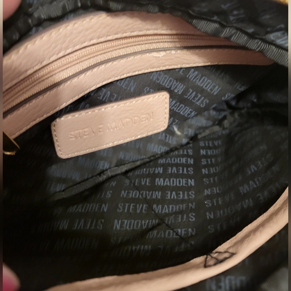 Steve Madden Purse - Picture 5 of 9